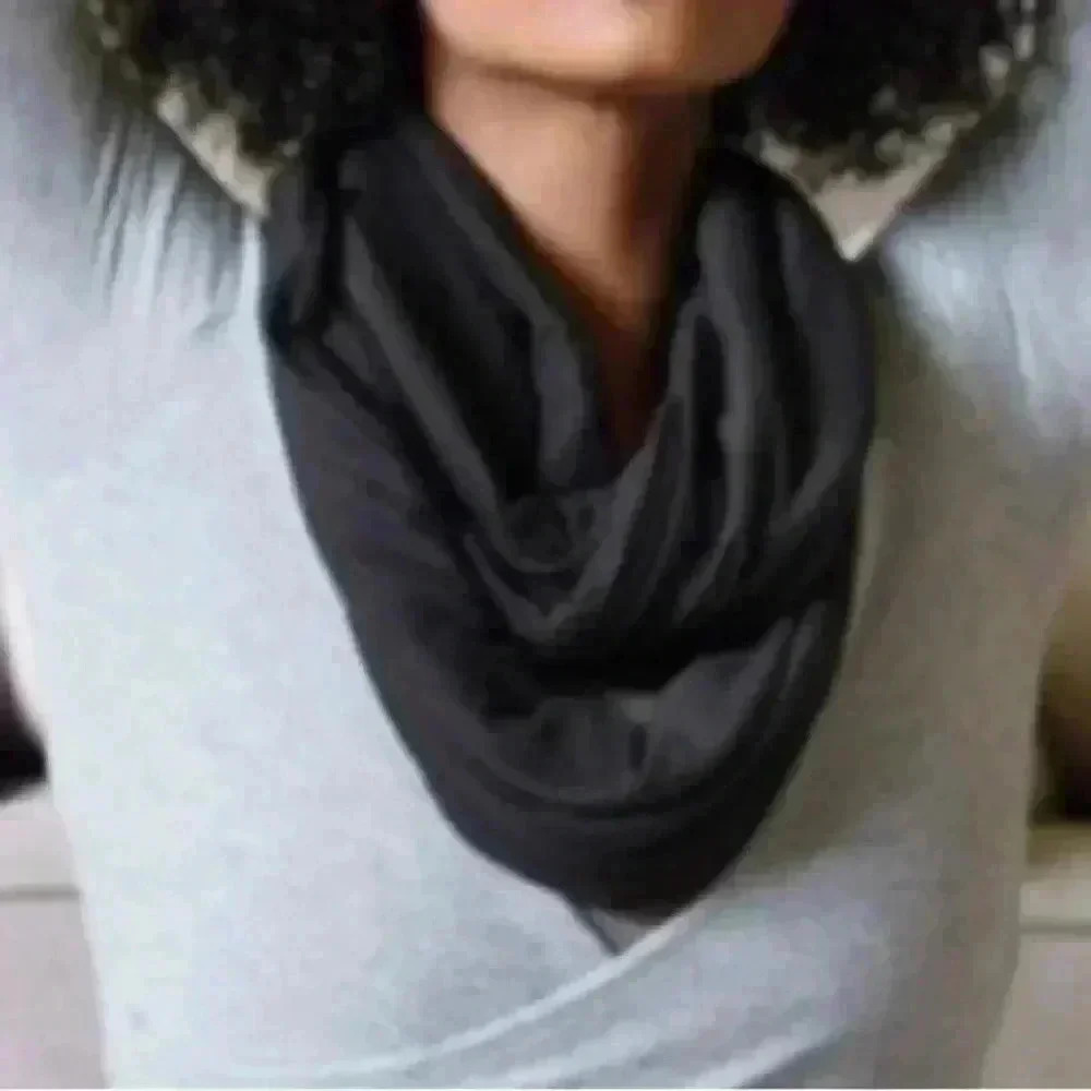 Beyond Yoga Black Pocket Infinity Scarf
